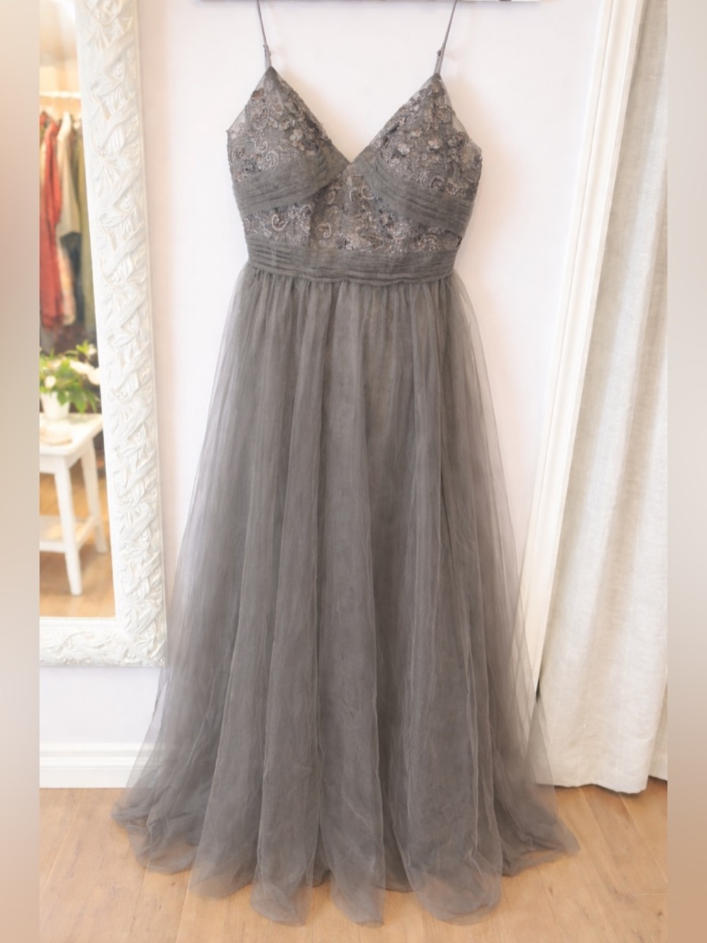 Beautiful Azazie Lace Detail Bridesmaid/Prom Gown Size A18